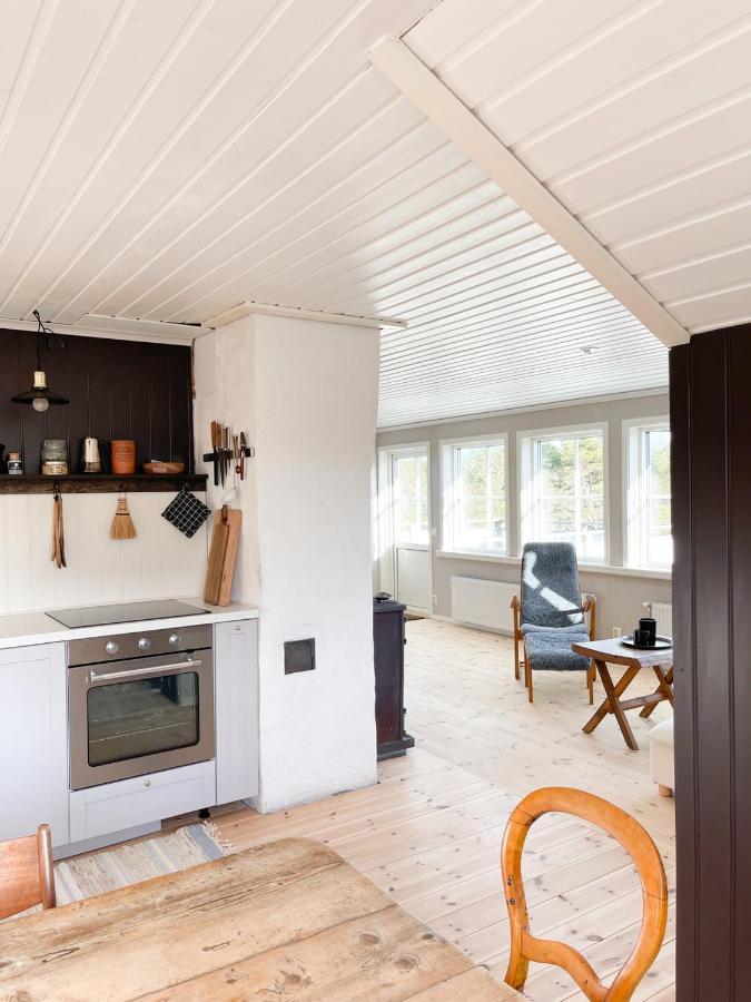 Lovely, Bright Apartment Overlooking Nature Fiskebäckskil Extérieur photo